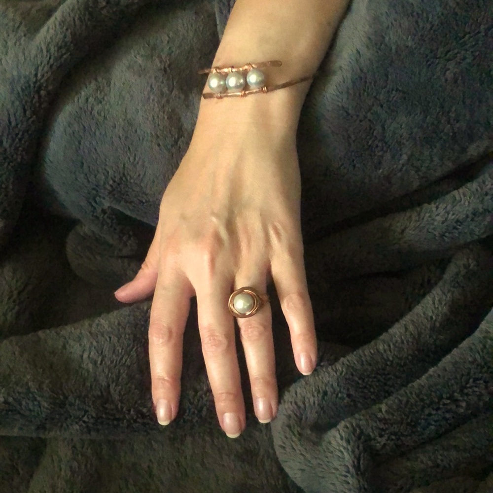 Silver pearls 8 mm , with Pounded copper gorgeous set